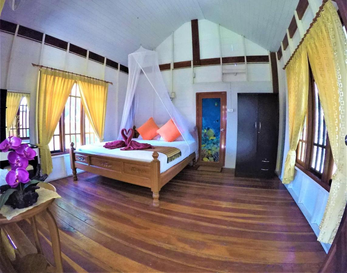 Koh Jum Coral Bay Resort Zewnętrze zdjęcie